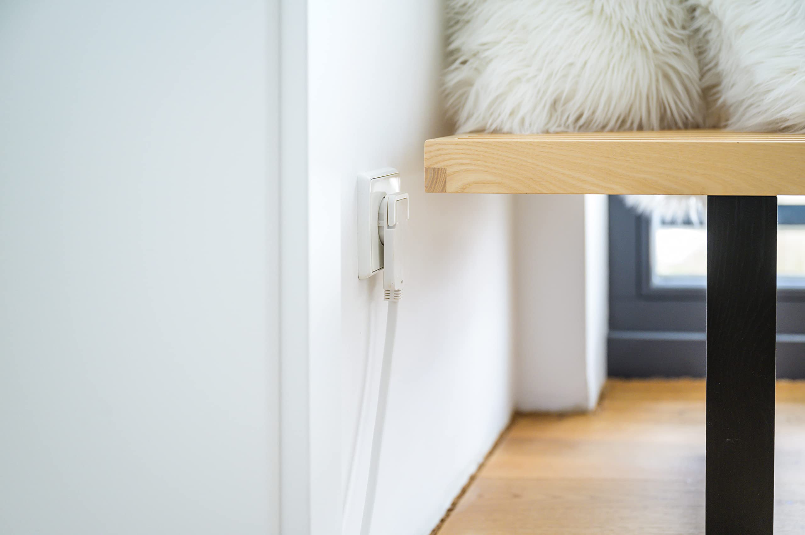 Brennenstuhl Qualitäts-Kunststoff-Verlängerungskabel mit Flachstecker (Verlängerungskabel flach für innen mit 2m Kabel) weiß 3