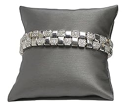 888 Display® 4-Pieces Bracelet Watch Pillow