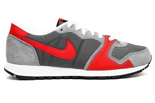 nike retro sneaker