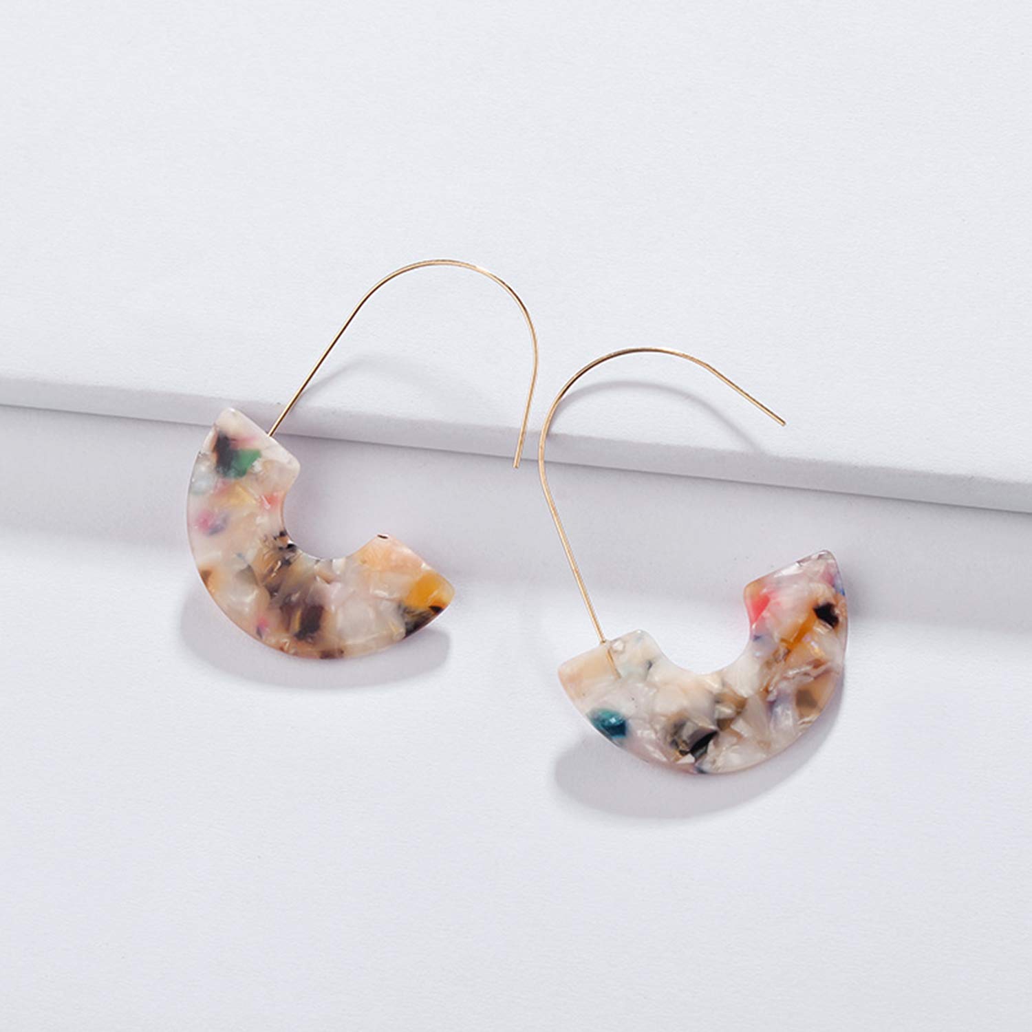 MVCOLEDY Acrylic Earrings Bohemian Style Drop Dangle Earrings Resin Earrings for Women Fashion Jewelry (Floral)