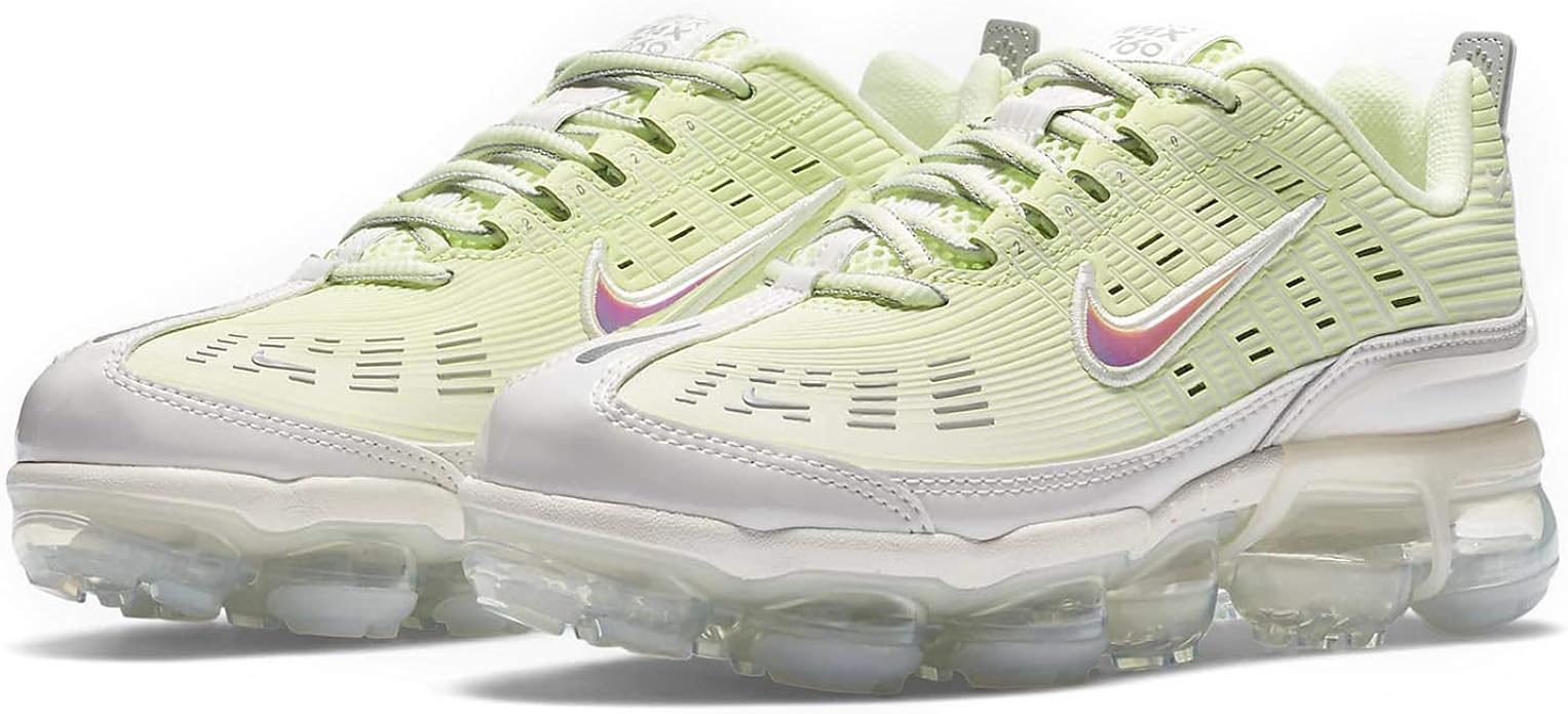 vapormax tennis shoes