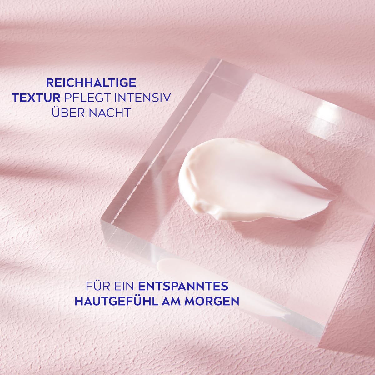 NIVEA VITAL Strahlender Teint Regenerierende Nachtpflege für reife Haut, Gesichtspflege für straffere und regenerierte Haut, Nachtcreme mit Rosenblüten Öl, Calcium und Kreatin (50 ml) 3