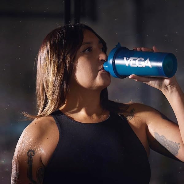 VEGA PROTEIN + NUTRITION – 20G PLANT-BASED PEA PROTEIN, VANILLA, 18 SERVINGS, VEGAN KETO SUPERFOOD, ANTIOXIDANT-RICH, GLUTEN FREE, DAIRY FREE, LOW CARB, 1.3LBS (PACKAGING MAY VARY)