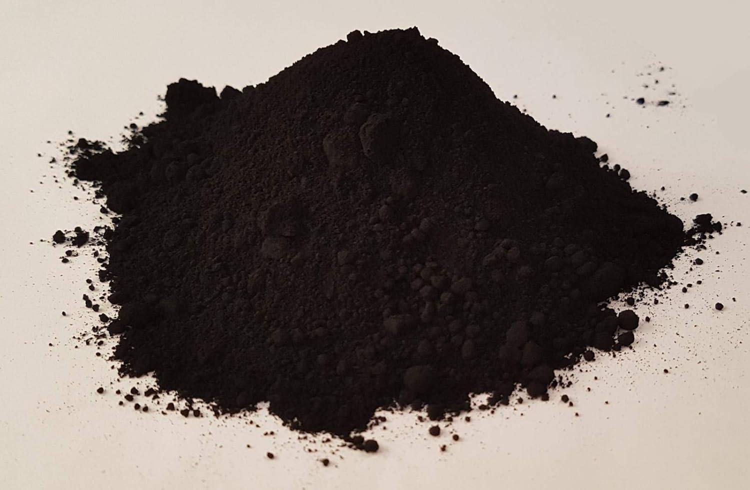 Lampblack (Carbonblack/Soot) Pigment Weight 100g by Inoxia