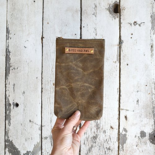 The Scribbler Pouch in Truffle - Thumbnail 2