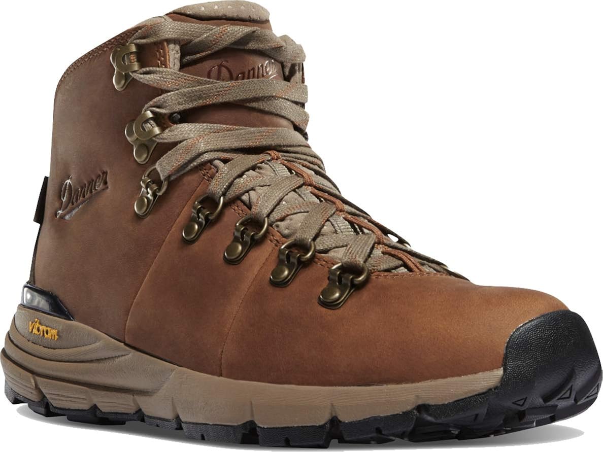 Amazon Com Danner Women S Mountain 600 4 5 Waterproof Hiking Boot Hiking Boots