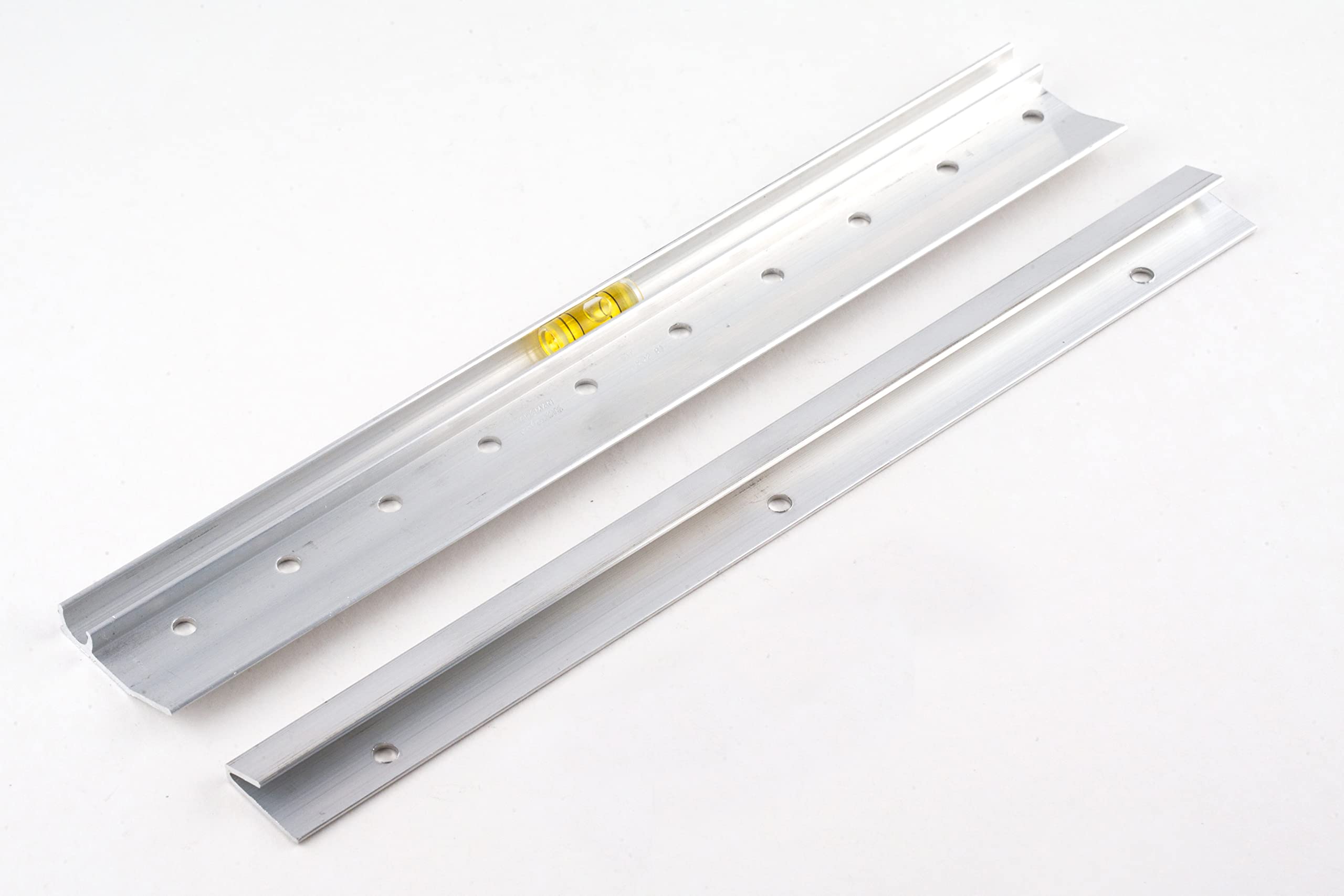 Hangman Cabinet Hanger-Aluminum (CBH-18)