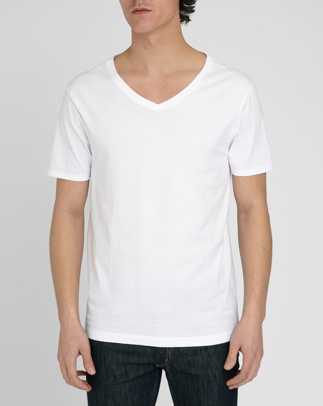 Weißes TShirt Loïc mit VAusschnitt aus Baumwolljersey Amazon.de Bekleidung