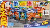 Hot Wheels City Mega Car Wash Playset with Color Shifters Car view 7