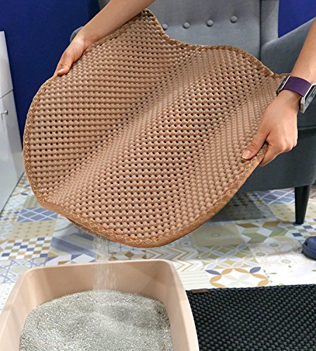 BlackHole Cat Litter Mat - Headshape 23" X 21" (Beige)