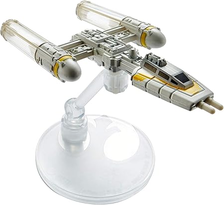 Amazon Star Wars 40周年記念 ダイキャスト ビークル Yウイング ゴールドリーダー Y Wing Fighter Gold Leader 並行輸入品 プラモデル 通販