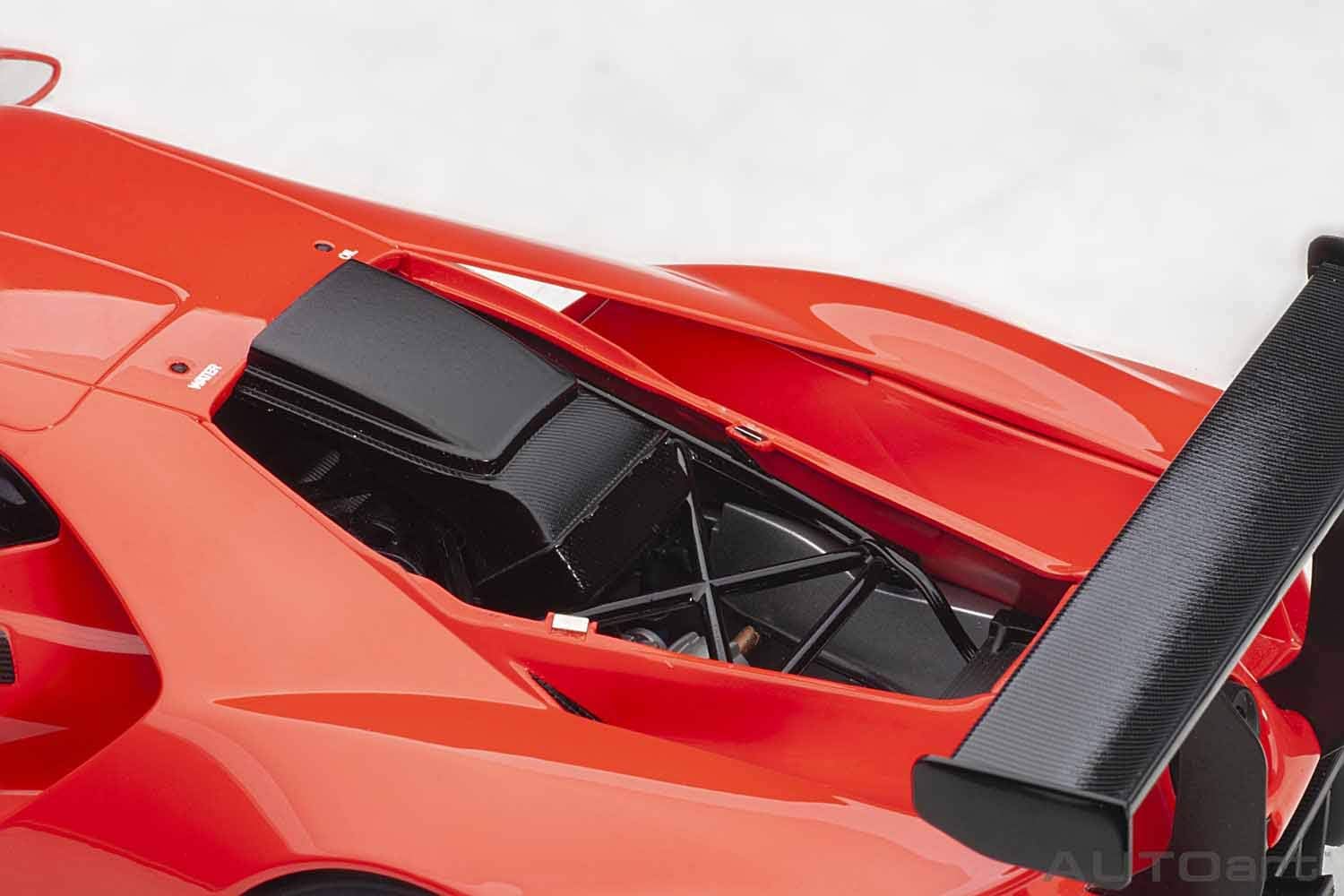 AUTOart Ford GT Le Mans Plain Color Version Red 1/18 Model Car 81811 - Image 5