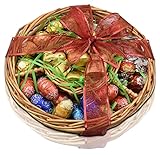 GIFT UNIVERSE – Lindt and Ferrero Rocher Easter Gift Basket - Lindt GOLD BUNNIES - Lindor Milk Chocolate Truffles - Lindor Eggs - Ferrero Rochers