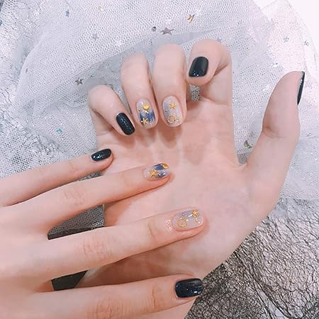 Amazon 24pcs 偽の爪 短いさネイルチップ 森ガールっぽいね 披露宴 パーティー 二次会 結婚式ネイルチップ Mallnoo ネイルブラシ 通販