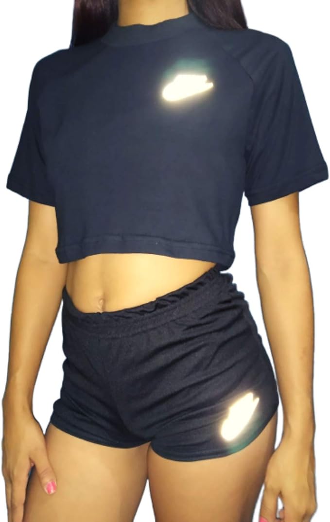 roupas shorts e cropped