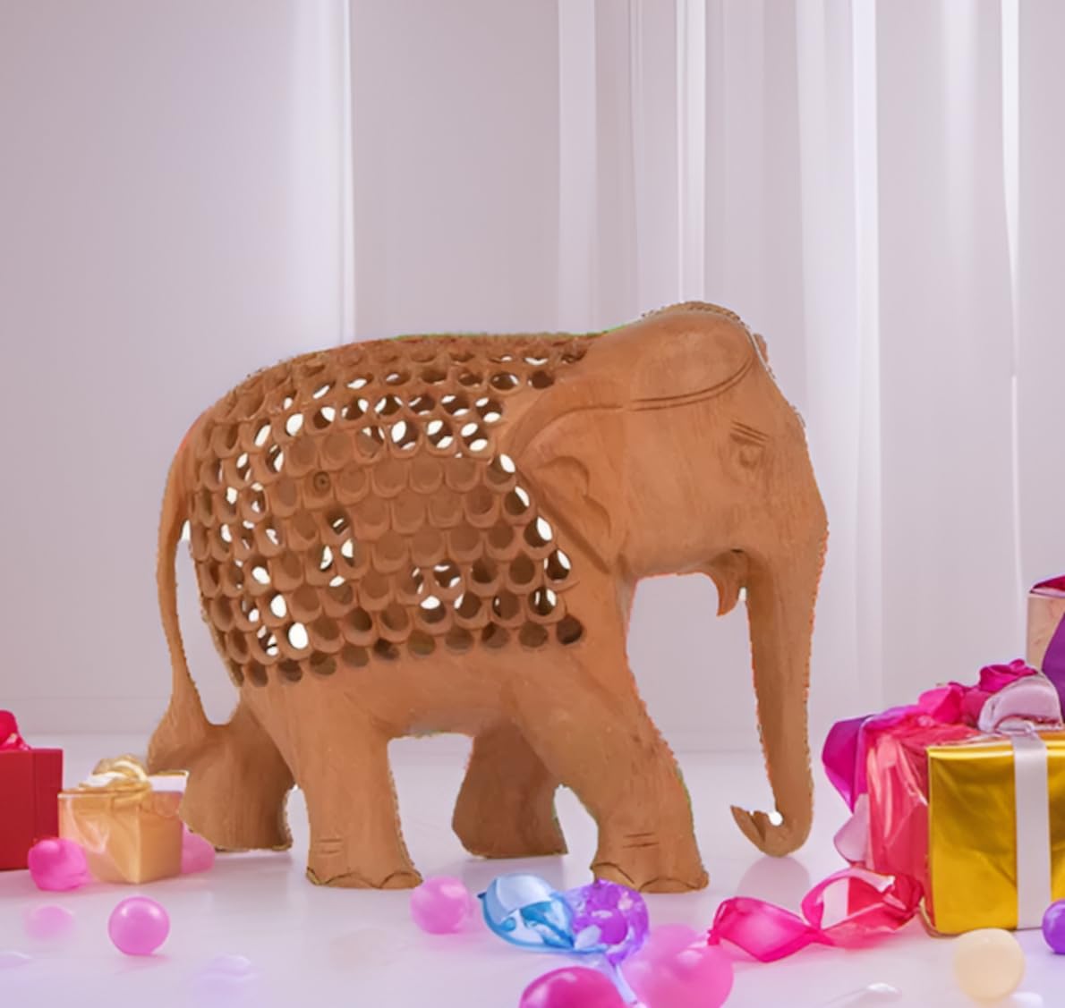 Purpledip Wooden Jali Carving Elephant Showpiece: Indian Gift/Souvenir (10715)