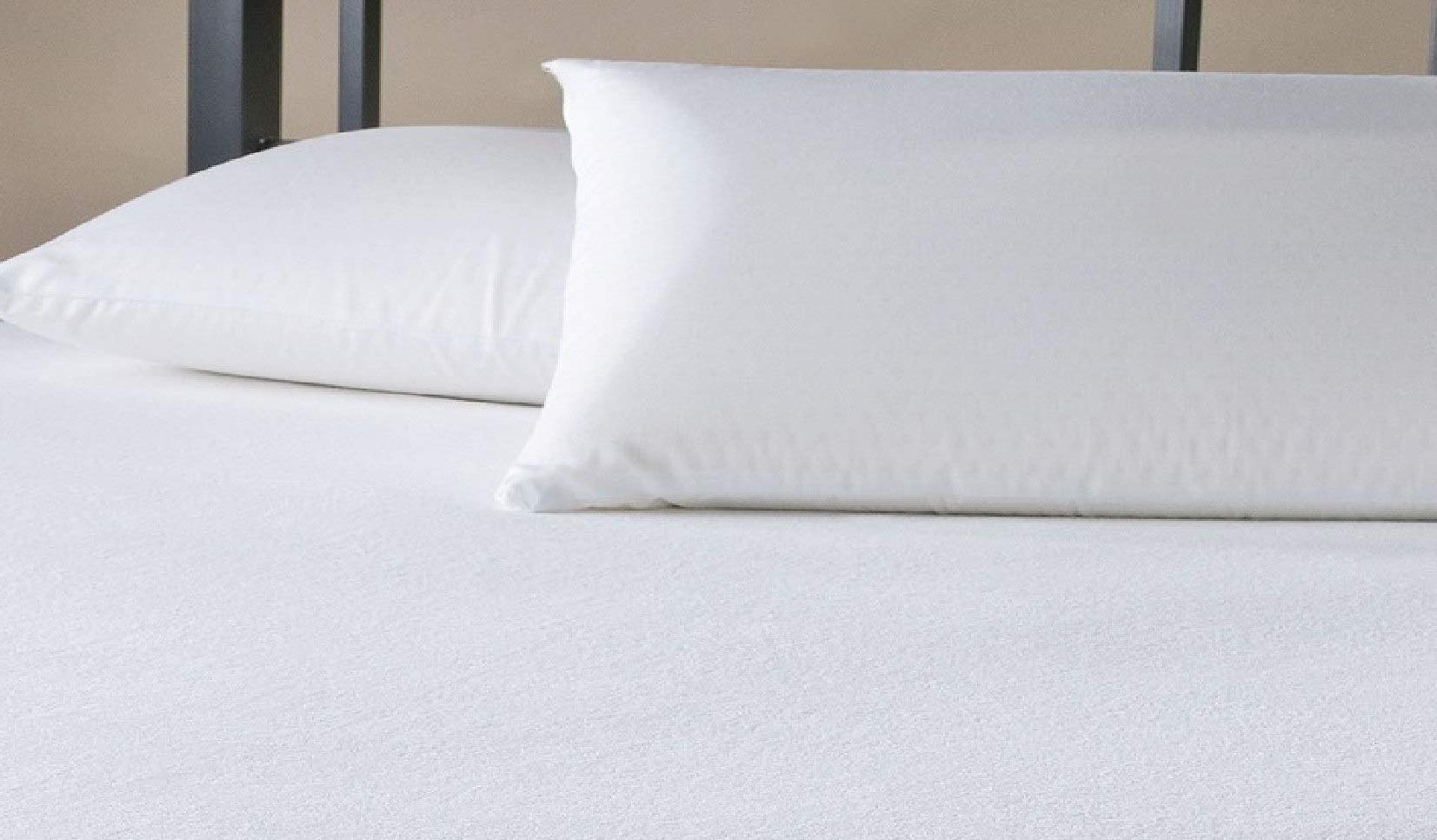 Zipped Pillow Cases Protectors Pack of 2 Anti Bed Bug Anti Dust Mite Hypo Allergenic Soft Smooth Touch