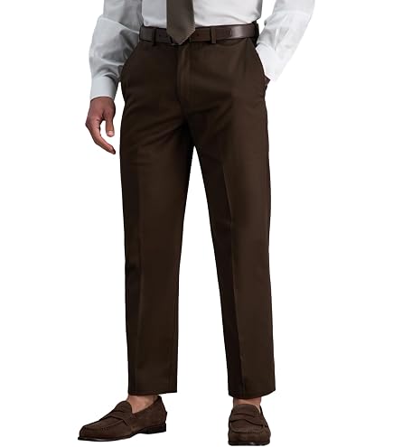 Haggar Men's Classic Fit Premium No Iron Khaki Pleated Pant