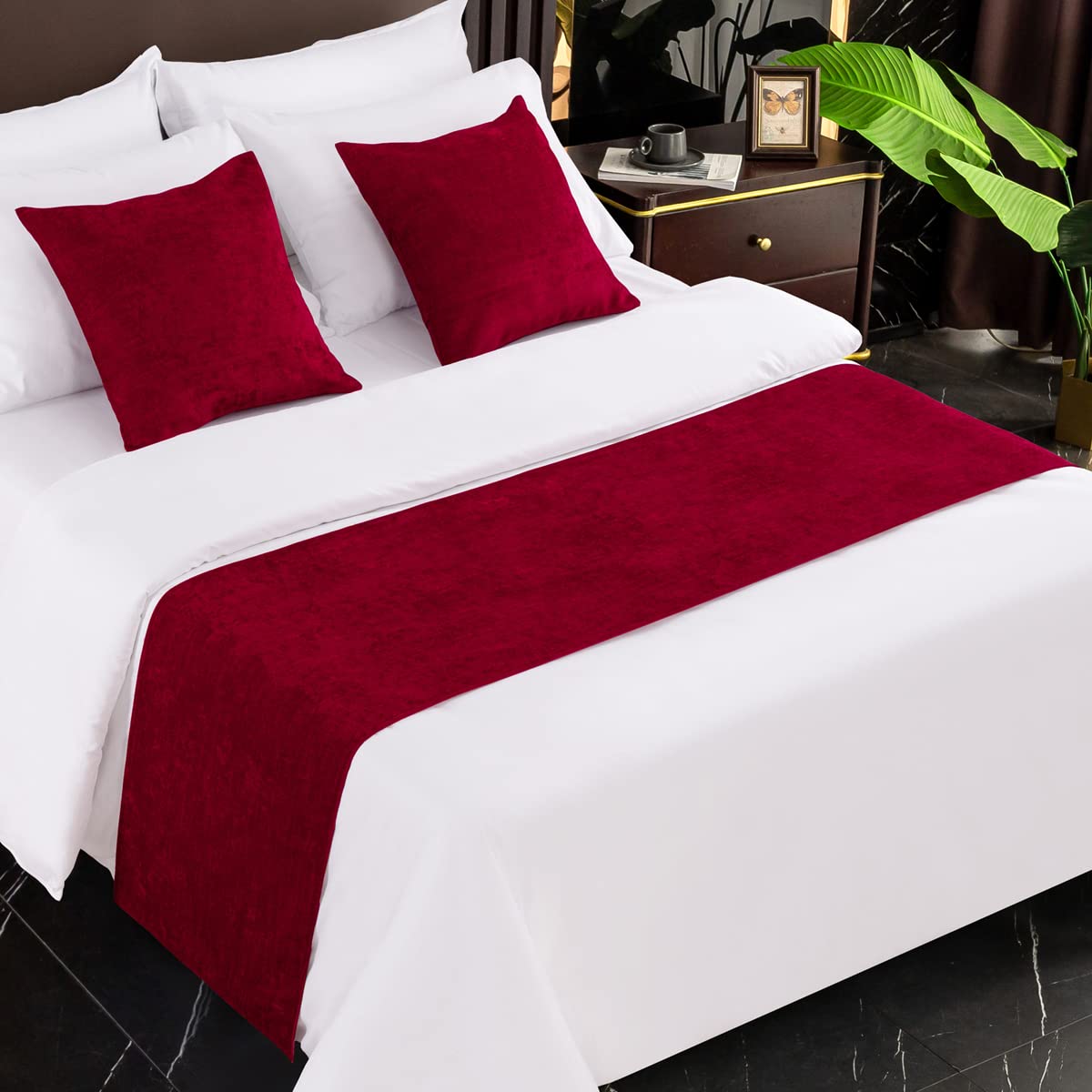 AMBERIS Bed Runner Red, Chenille Soft No Fading Modern Bed Scarf (Pillowcases sold separately)