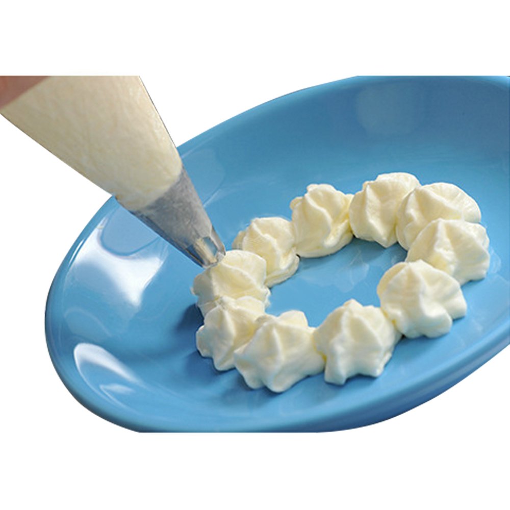 Jechery 32 Pieces Stainless Steel Cake Piping Icing Nozzles Tips Kit Set with 2 Reusable Piping Bags,2 Nozzle Converter and 2 Flower Nails, 100 Pieces One-Time Use Pastry Bag for Cookies Cake Decorating Tools