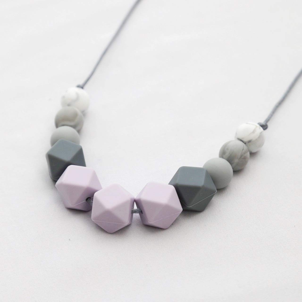 teething necklace mum