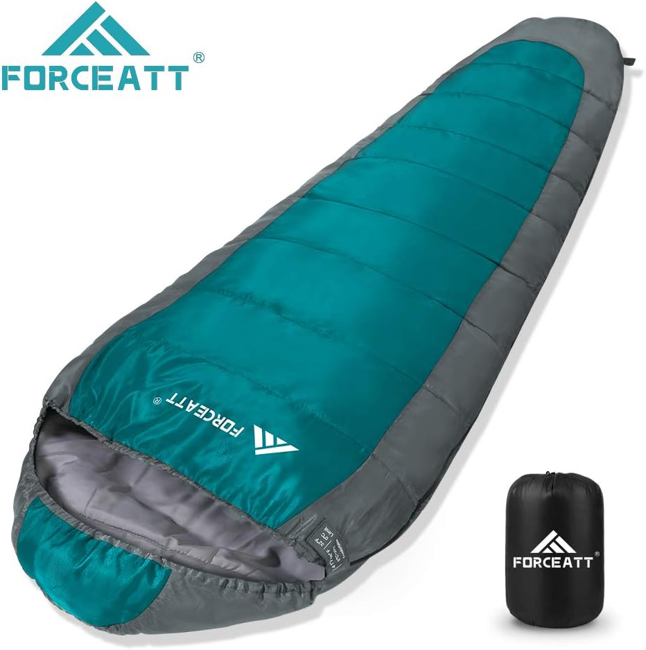 sacco a pelo per il campeggio