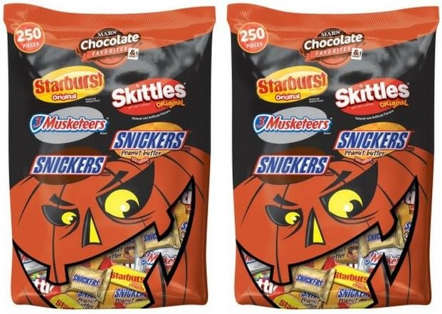 MARS Chocolate & More Favorites Halloween Candy Bar Mix Bag (SNICKERS, 3 MUSKETEERS, SKITTLES, STARBURST Brands), 95.1 oz 250 Pieces - 2 Pack