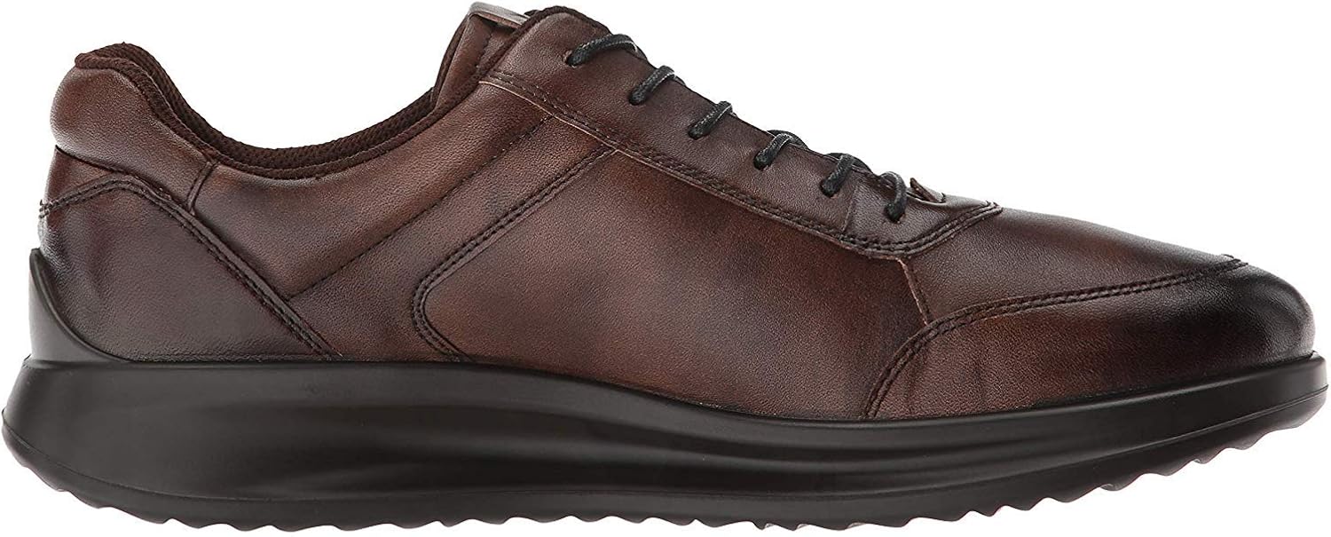ecco mens aquet sneaker