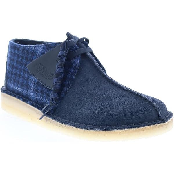 Amazon.com | Clarks Desert Trek Blue Nubuck 9 D (M) | Chukka