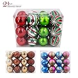 christmas tree decorations red and green