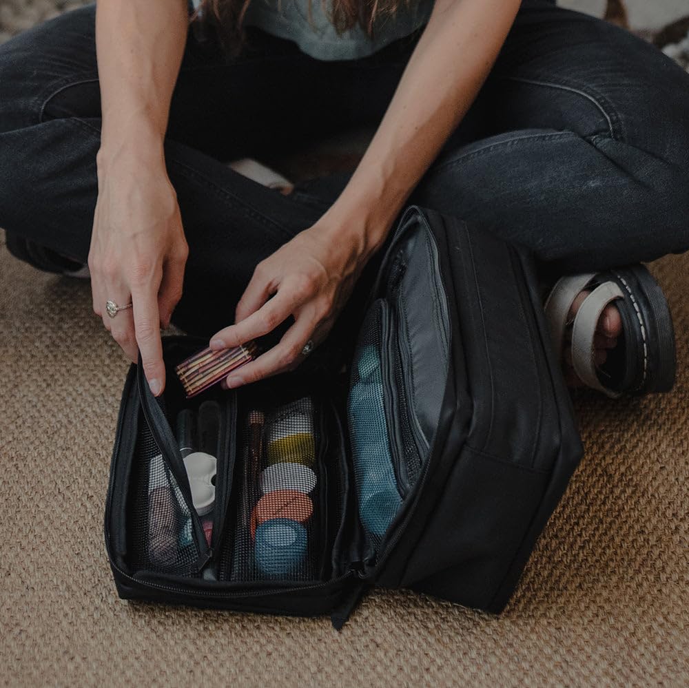 Gravel Hanging Toiletry Bag, Water Resistant Hanging Travel Toiletry Bag for Shaving Kits, Makeup, Hanging Toiletry Bag for Men Dopp Kit & Hanging Cosmetic Travel Bag for Women & Men (Black, Max)