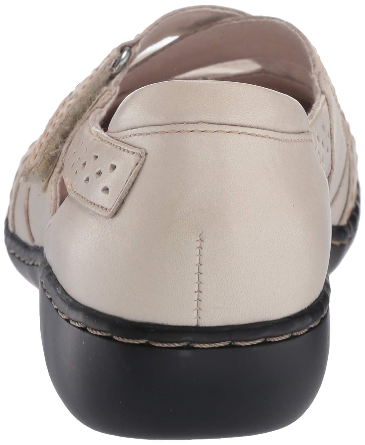 Clarks Women's Ashland Spin Q Slip-On Loafer - Image 3
