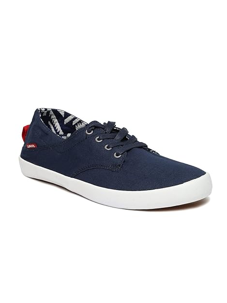 levi's men's canvas shoes