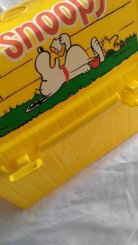 Amazon スヌーピー サーモス社 Usa ヴィンテージランチボックス 水筒無し 汚れあり 黄色 Yellow アメリカン １９７０年代 Thrmos Division アニメ 萌えグッズ 通販