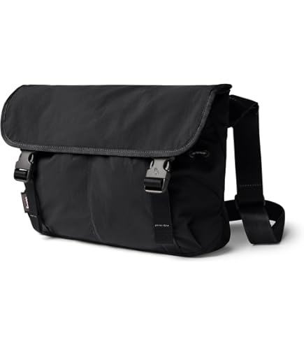 Bellroy Weekender Plus - Premium Reisetasche 45L Mit Laptopfach 13"