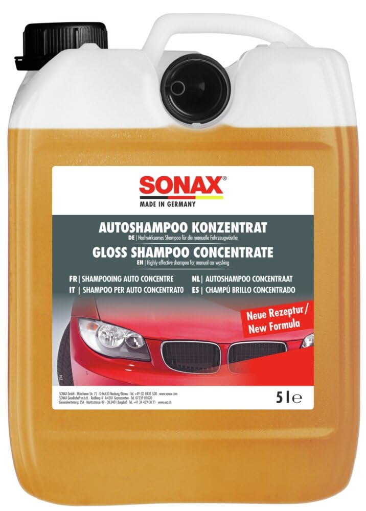 SONAX AutoShampoo Konzentrat (5 Liter) löst den Schmutz ohne die Wachs-Schutzschicht auf dem Lack anzugreifen | Art-Nr. 03145000