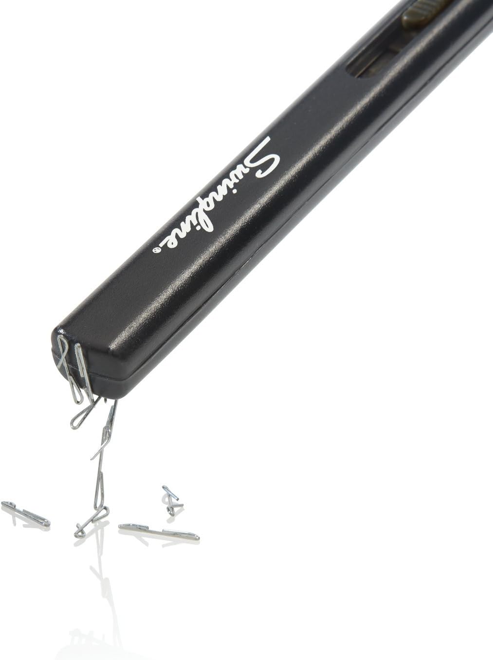 Swingline Staple Remover, Blade Style, Built-in Magnet, Ultimate, Black (S7038121) : Office Products
