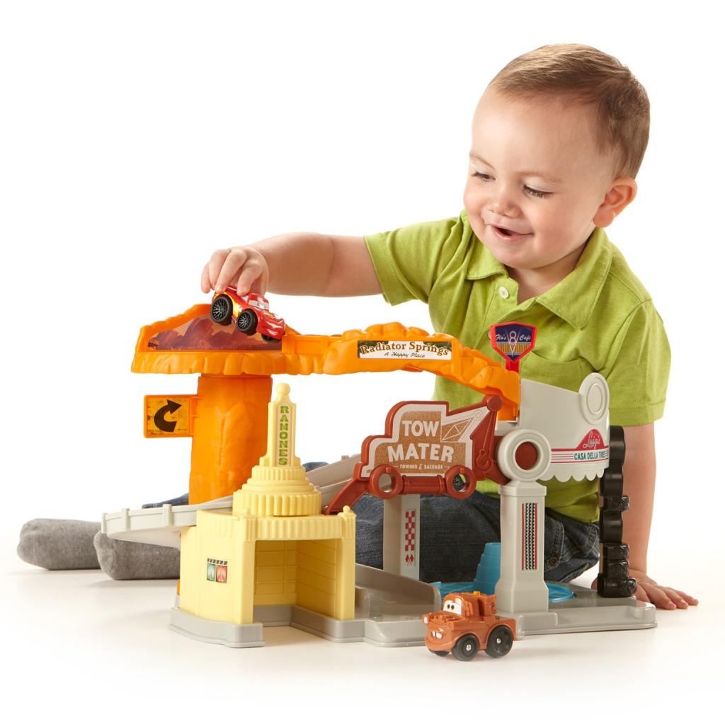 FisherPrice Little People Wheelies Cars Radiator Springs