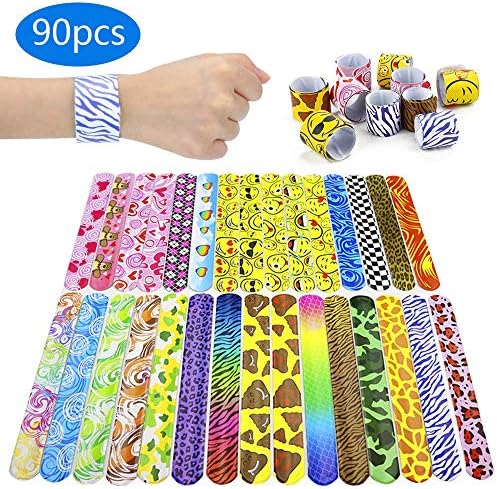 Winkeyes Slap Band, 90 PCS Slap Bracelets Birthday Party Bag Fillers for Kids Girls Boys Children with Colorful Hearts Emoji Party Favours