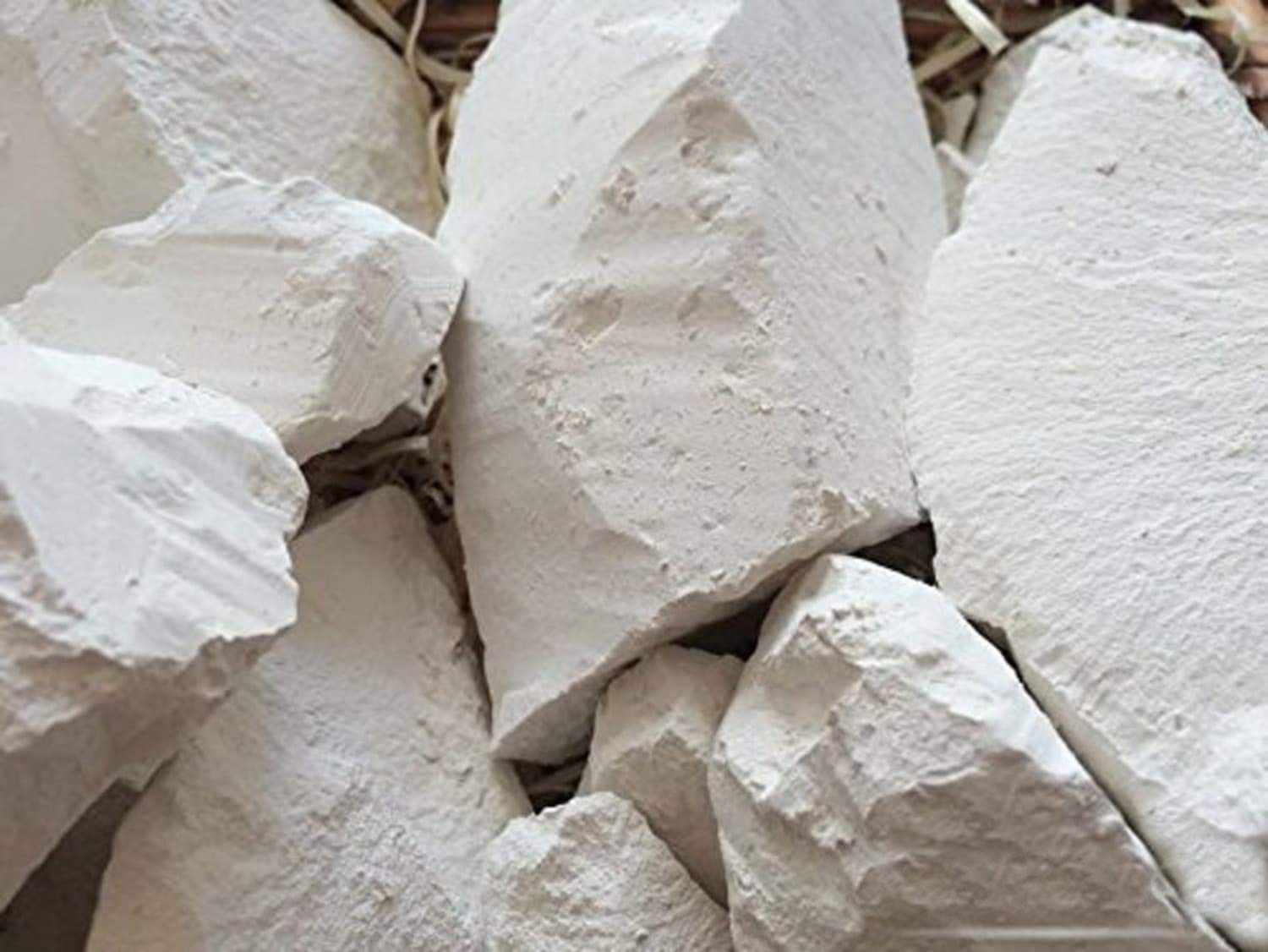 UCLAYS SEVERSKY edible Chalk chunks (lump) natural for eating (food), 4 oz (110 g)