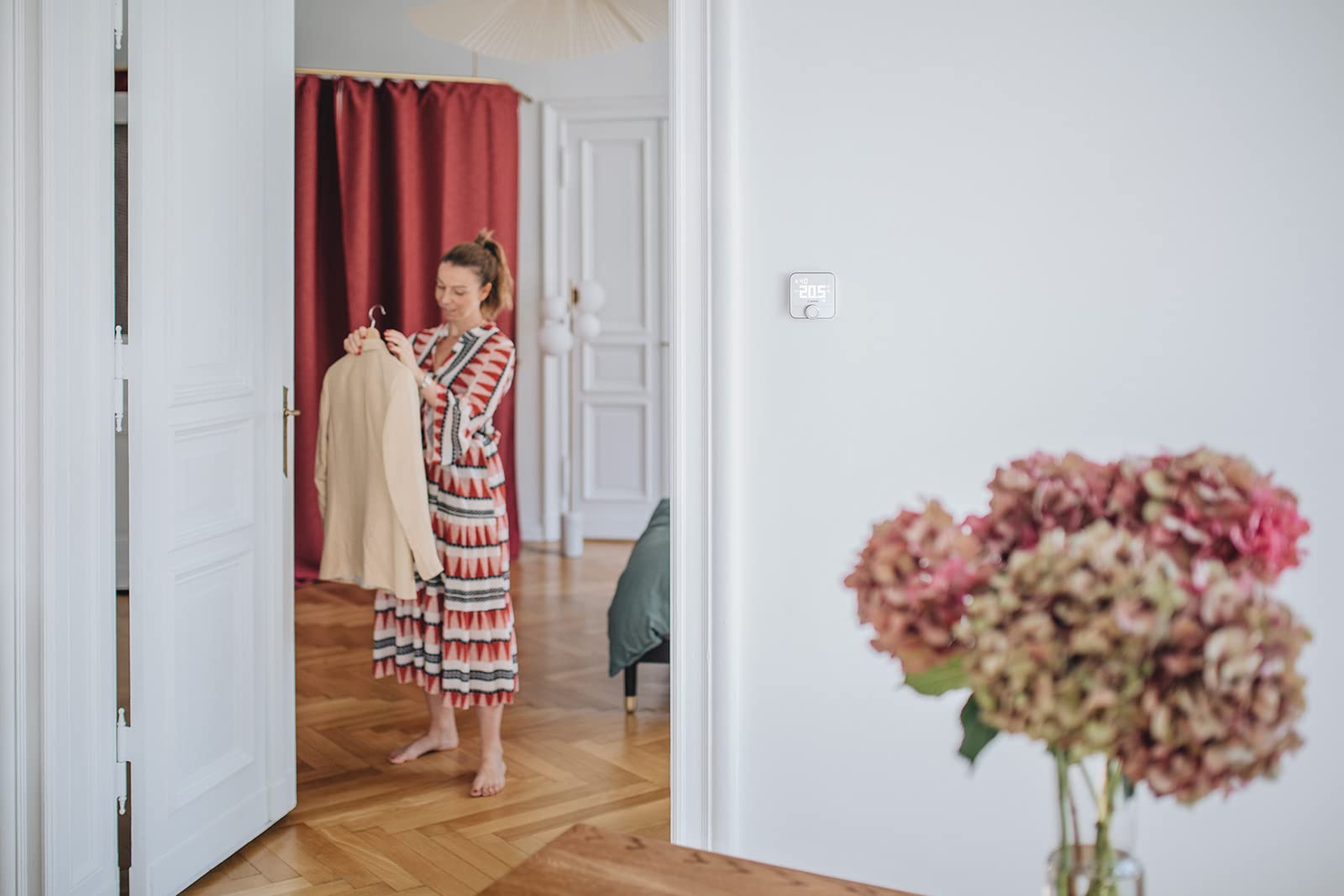 Bosch Smart Home Raumthermostat II für kabelgebundener Heizsysteme, 230 V, kompatibel mit Google Assistant und Alexa 5