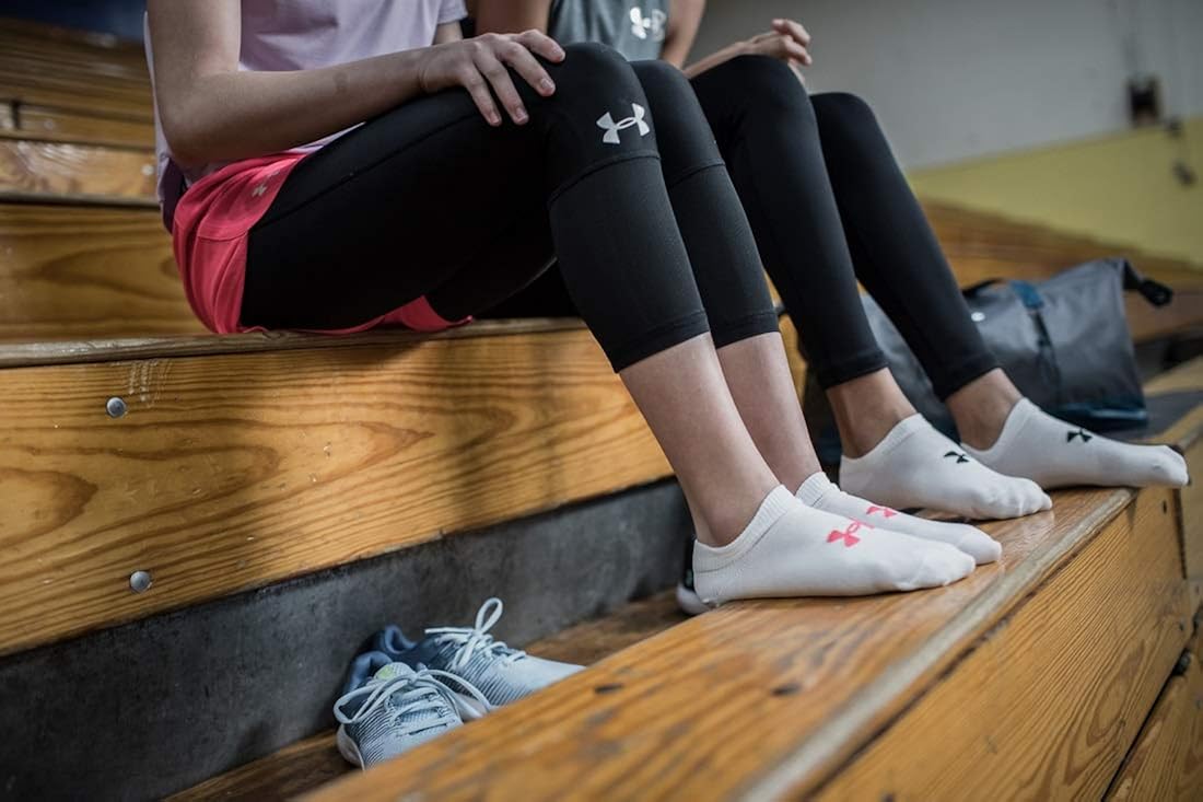 Under Armour Youth Essential 2.0 No Show Socks, 6-Pairs , Mojo Pink Assorted , Shoe Size: Youth 13.5K-4Y: Clothing