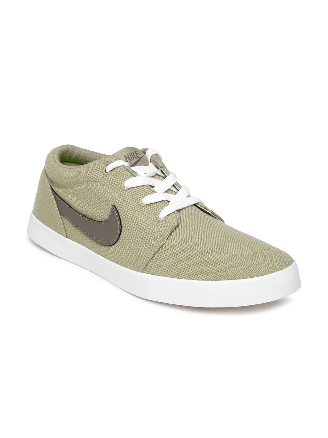 green nikes mens