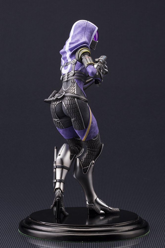 mass effect tali statue