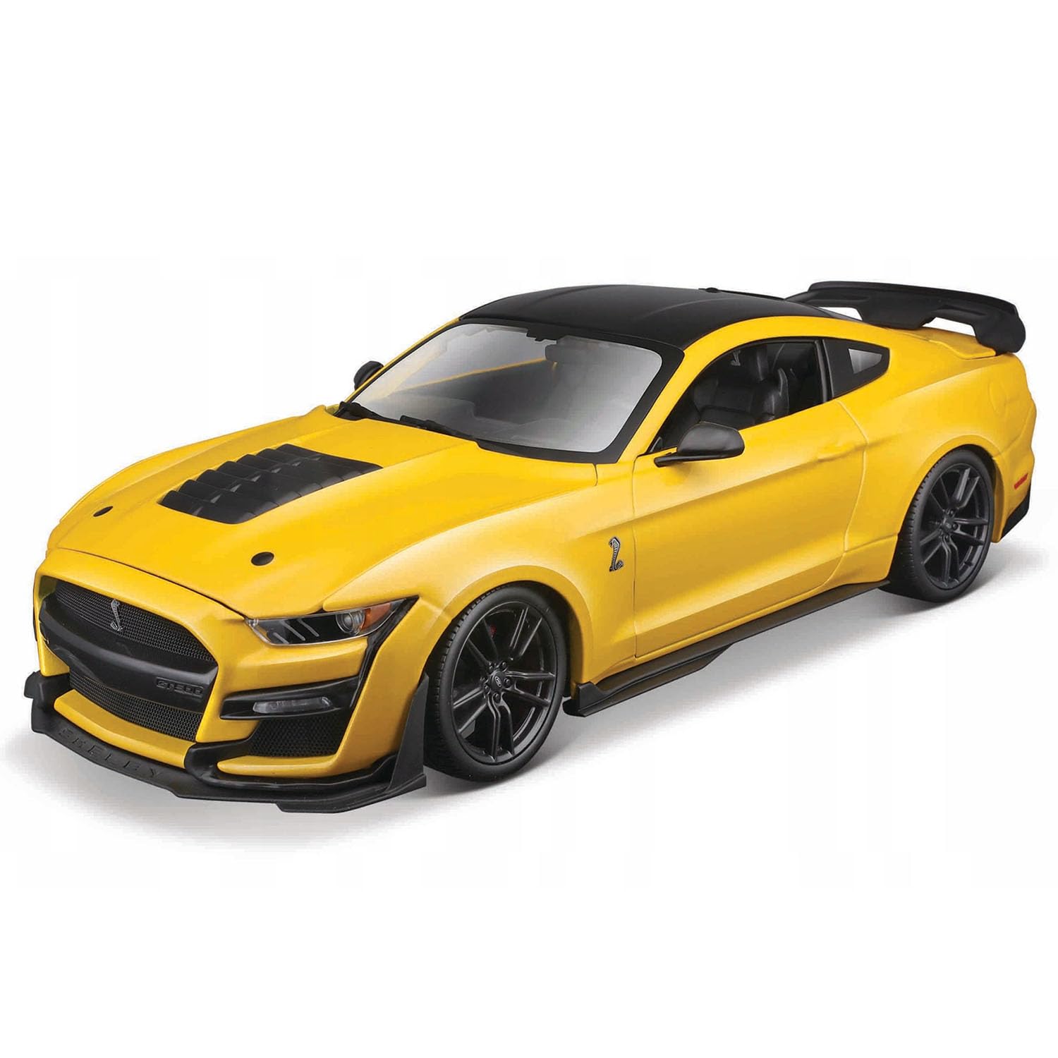 Maisto 1/18 Mustang Shelby GT 500 – White and Blue