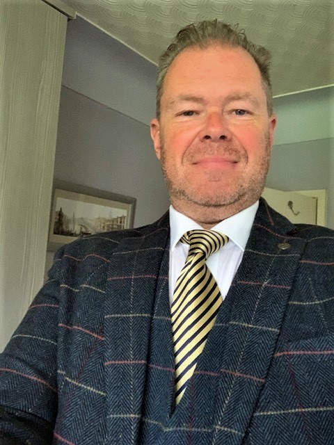 Richard Dixon Alle Hörbücher bei Audible.de