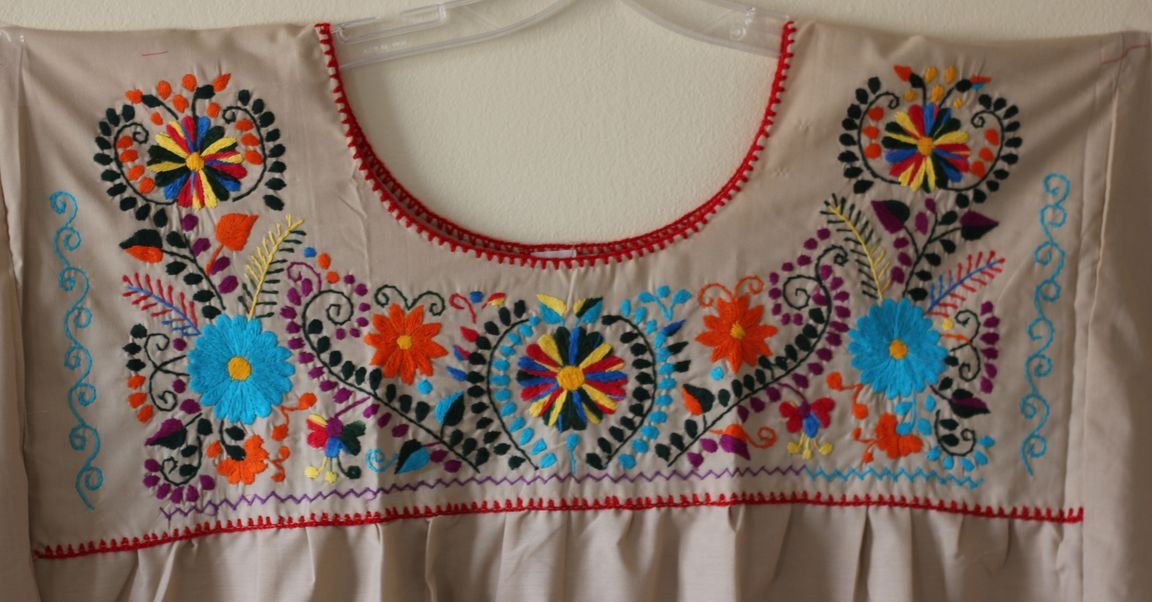 XL 2X Hand Embroidered Mexican Peasant Hippie Boho Blouse Plus Size Tan