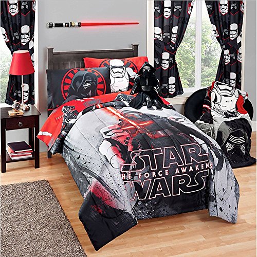 1pc Boys Star Wars Theme Comforter Twin/Full, Kids Starwars Movie Graphic Bedding, Vibrant, Color Animated Character Darth Vader Yoda Chewbacca Storm Trooper Themed Pattern Red Black
