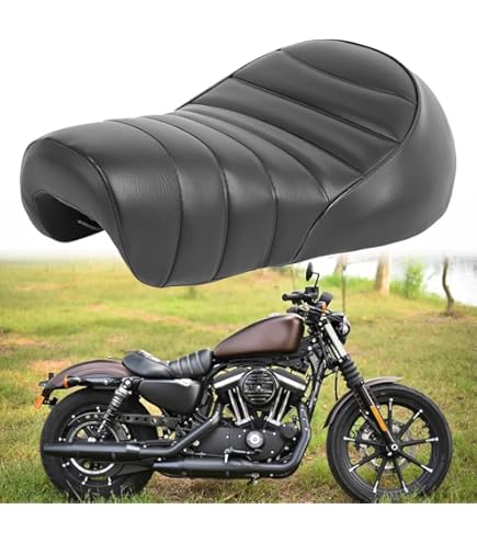 Amazon.com: Mustang Motorcycle Seats 76570 Tripper Solo Seat for