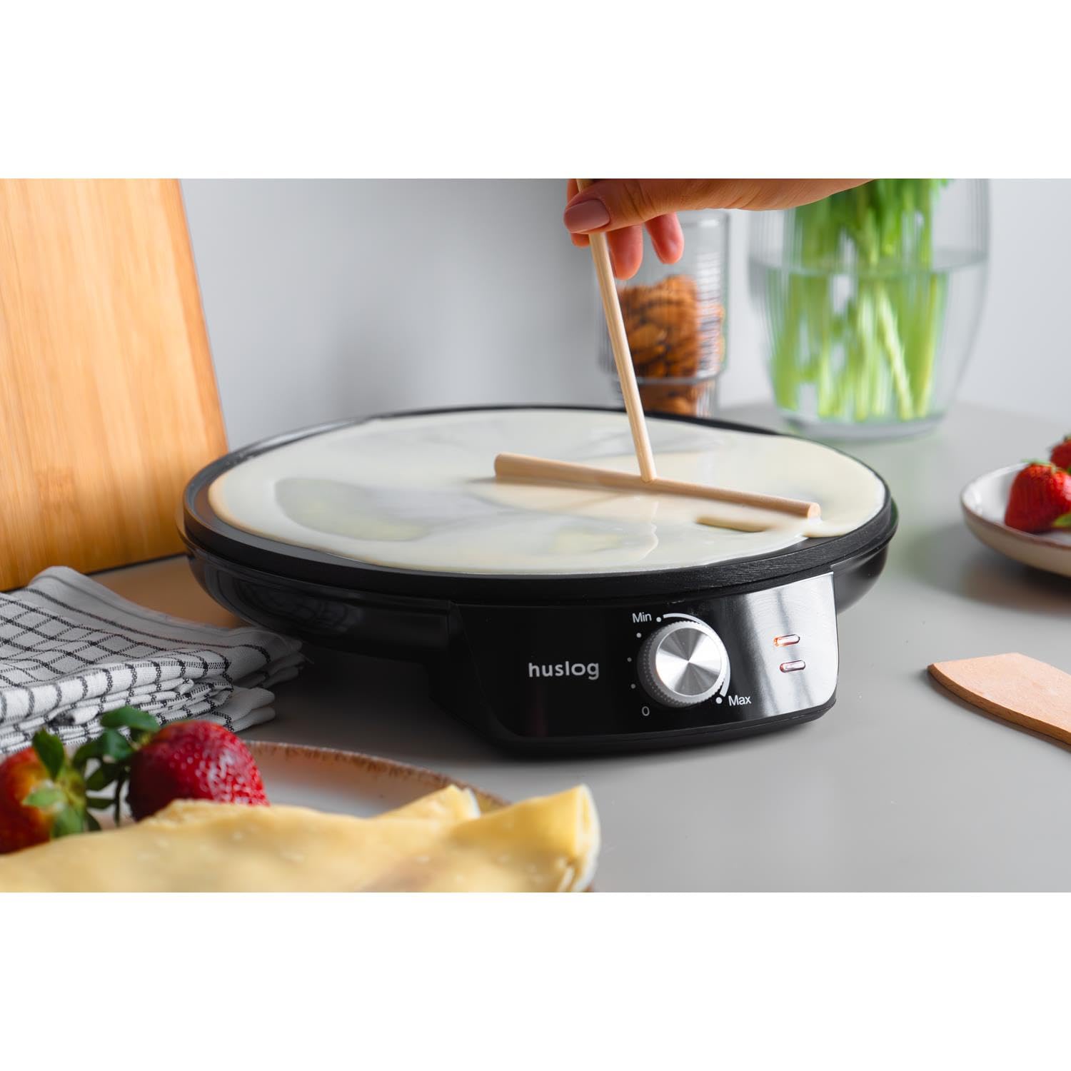 Huslog Crêpes Maker für Crepes 29 cm Crepesmaker 1200W Crepes-Eisen für süße Crepes mit Verteiler und Wender Pfannkuchenmaker herzhafte Galettes Antihaft-Platte Schwarz 7